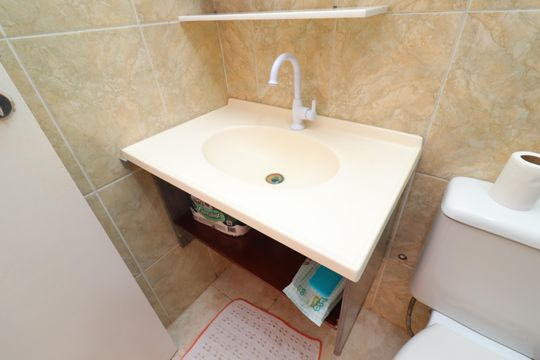 Banheiro de apartamento à venda com 2 quartos, 50m² em Vila Chabilandia, São Paulo