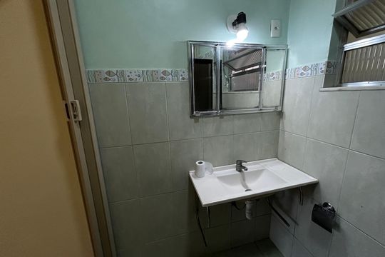 Banheiro Social de apartamento para alugar com 2 quartos, 60m² em Méier, Rio de Janeiro