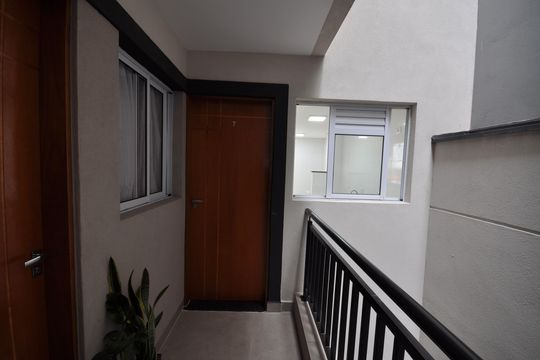 Hall de entrada de apartamento para alugar com 2 quartos, 49m² em Vila Constança, São Paulo