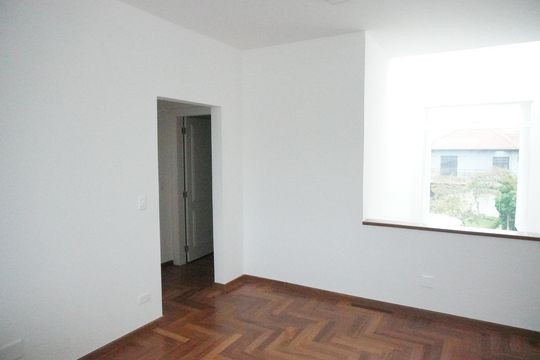 Piso Superior de casa de condomínio à venda com 3 quartos, 406m² em Morada das Flores (aldeia da Serra), Barueri