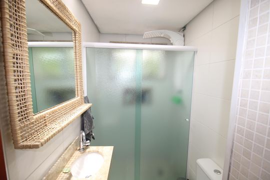 Banheiro de apartamento à venda com 2 quartos, 72m² em Lauzane Paulista, São Paulo