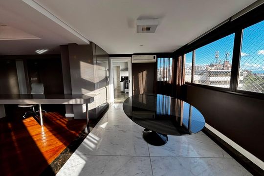 Sala de apartamento para alugar com 3 quartos, 202m² em Moinhos de Vento, Porto Alegre