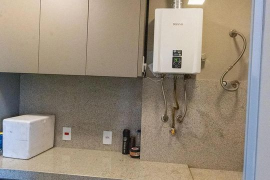 Área de serviço de apartamento para alugar com 2 quartos, 107m² em Swiss Park, Campinas