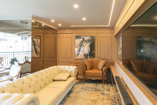 Apartamento para alugar com 2 quartos, 107m² em Swiss Park, Campinas