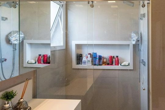 Banheiro de apartamento para alugar com 2 quartos, 107m² em Swiss Park, Campinas