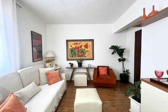 Sala de apartamento para alugar com 3 quartos, 76m² em Santa Terezinha, Belo Horizonte
