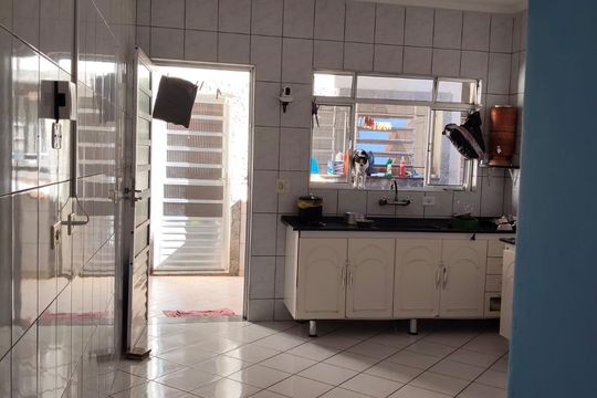 Cozinha de casa à venda com 3 quartos, 170m² em Jardim Santa Clara, Guarulhos