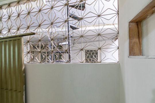 Vista da Sala de casa para alugar com 1 quarto, 60m² em Colégio, Rio de Janeiro