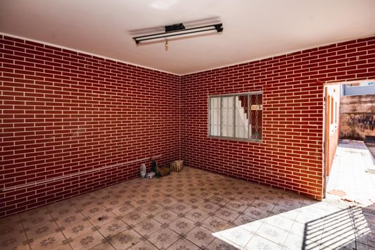 Casa para alugar com 3 quartos, 225m² em Lagoa, Belo Horizonte