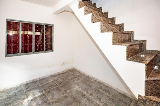 Sala de casa para alugar com 3 quartos, 225m² em Lagoa, Belo Horizonte