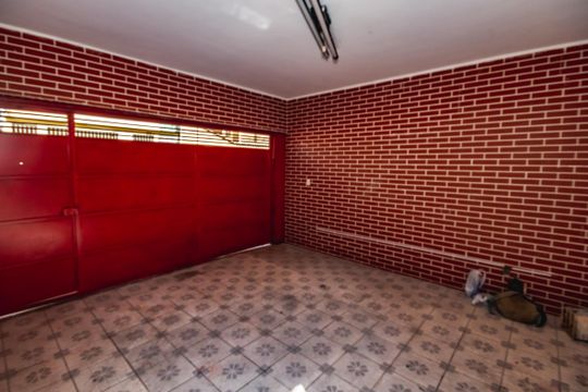 Área externa de casa para alugar com 3 quartos, 225m² em Lagoa, Belo Horizonte