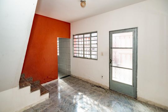 Casa para alugar com 3 quartos, 225m² em Lagoa, Belo Horizonte