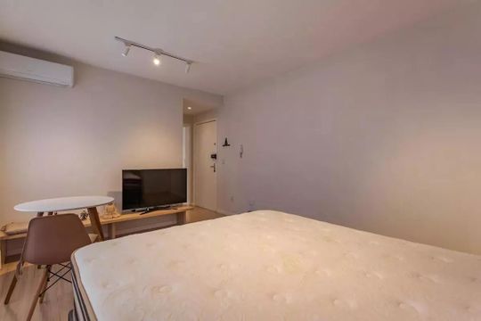 Sala/Quarto de kitnet/studio para alugar com 1 quarto, 31m² em Petrópolis, Porto Alegre