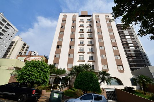 Fachada do Prédio de apartamento para alugar com 3 quartos, 97m² em Cambuí, Campinas