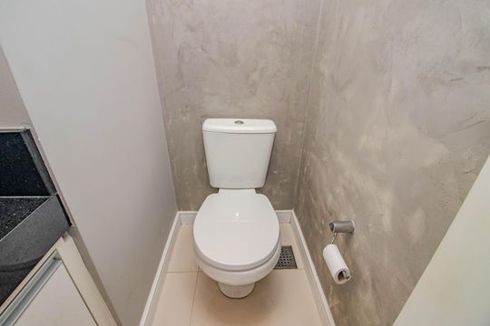 Lavabo de apartamento para alugar com 1 quarto, 47m² em Partenon, Porto Alegre