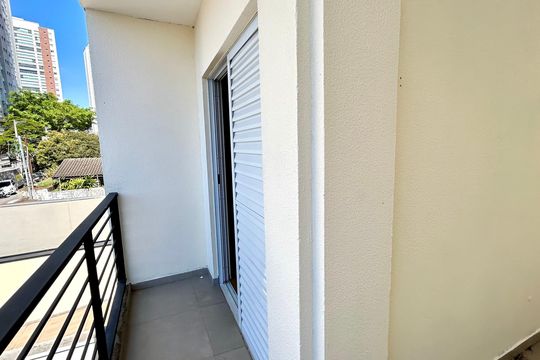 Sacada do quarto  de casa para alugar com 3 quartos, 127m² em Jardim Santa Mena, Guarulhos