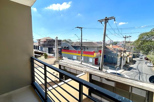 Sacada da suíte 3 de casa para alugar com 3 quartos, 127m² em Jardim Santa Mena, Guarulhos