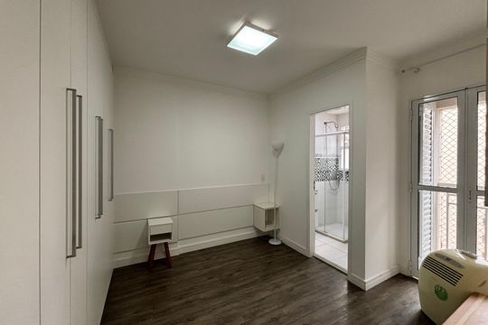Suíte de apartamento para alugar com 2 quartos, 66m² em Alphaville Industrial, Barueri