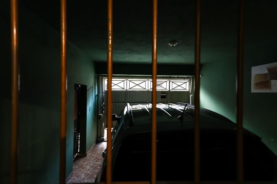 sala vista de casa à venda com 2 quartos, 300m² em Jardim Inga, São Paulo