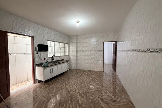 Cozinha de casa à venda com 2 quartos, 192m² em Jardim Bertioga, Várzea Paulista