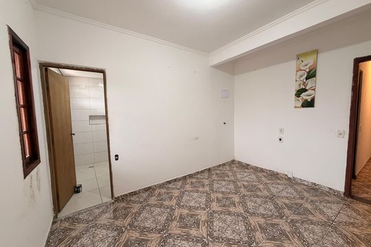 Sala de casa à venda com 2 quartos, 192m² em Jardim Bertioga, Várzea Paulista