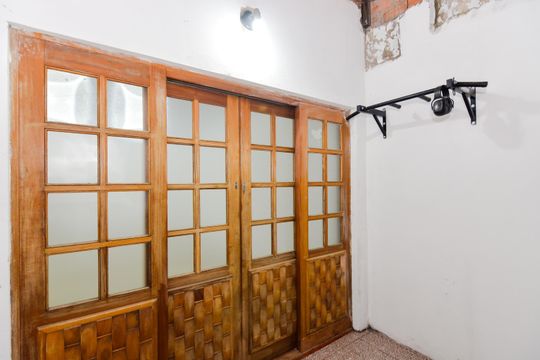 Entrada Social  de casa para alugar com 2 quartos, 45m² em Vila Nova Bonsucesso, Guarulhos