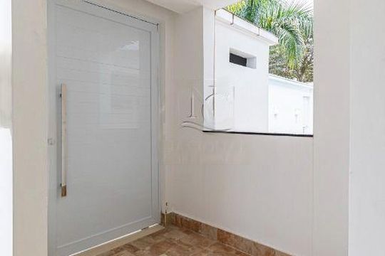 Casa à venda com 3 quartos, 250m² em Jardim, Santo André