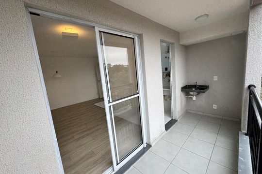 Sacada de apartamento para alugar com 2 quartos, 54m² em Jardim Recanto Suave, Cotia
