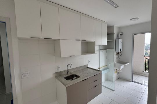 Cozinha de apartamento para alugar com 2 quartos, 54m² em Jardim Recanto Suave, Cotia
