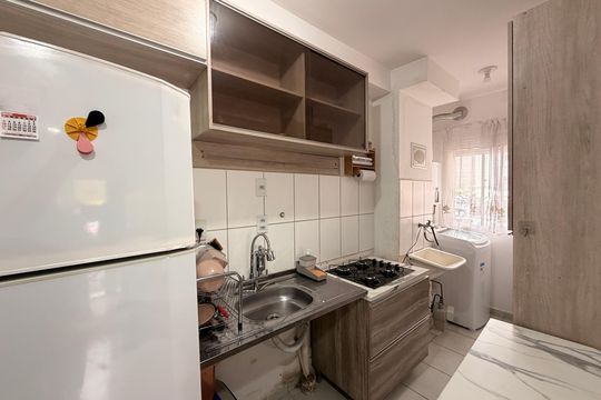 Cozinha de apartamento à venda com 2 quartos, 52m² em Jardim Promeca, Várzea Paulista