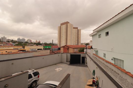 Vista da Suíte 2 de casa de condomínio à venda com 2 quartos, 78m² em Vila Clarice, Santo André