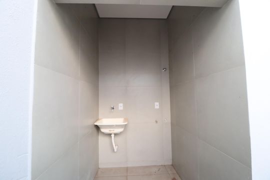 Área de Serviço de casa para alugar com 3 quartos, 150m² em Shopping Park, Uberlândia