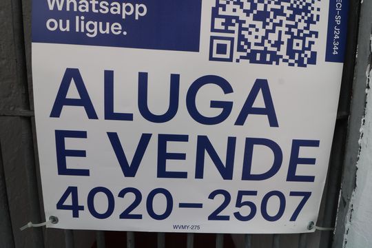 Fachada de casa para alugar com 2 quartos, 70m² em Vila Mercedes, São Paulo