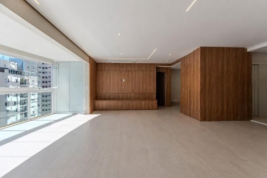 Apartamento à venda com 3 quartos, 125m² em Vila Olímpia, São Paulo