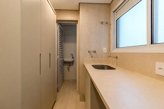 Área de serviço de apartamento à venda com 3 quartos, 125m² em Vila Olímpia, São Paulo
