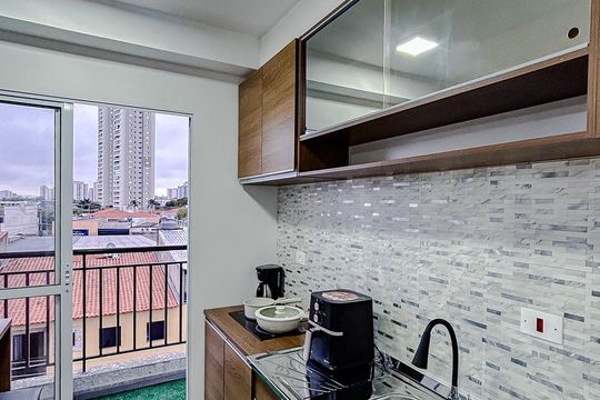 Cozinha de kitnet/studio para alugar com 1 quarto, 25m² em Vila Carrão, São Paulo