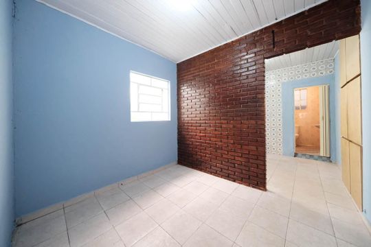 Quarto de casa para alugar com 1 quarto, 70m² em Burgo Paulista, São Paulo