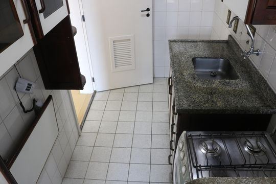 Cozinha e Área de Serviço de apartamento para alugar com 2 quartos, 35m² em Perdizes, São Paulo
