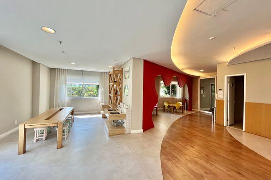 Área comum de apartamento para alugar com 2 quartos, 85m² em Barra Olímpica, Rio de Janeiro