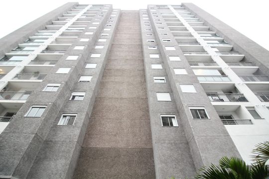 Fachada de apartamento para alugar com 2 quartos, 40m² em Boaçava, São Paulo