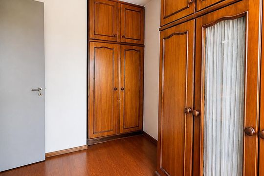 Quarto de apartamento para alugar com 2 quartos, 60m² em Jardim Itu, Porto Alegre