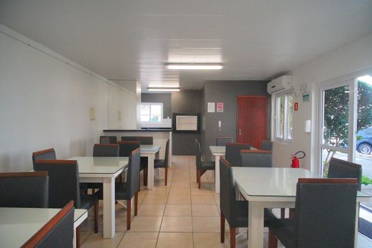 Área comum - Salão de festas de apartamento para alugar com 2 quartos, 60m² em Primavera, Novo Hamburgo