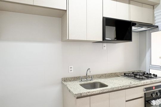 Cozinha de apartamento para alugar com 2 quartos, 71m² em Parque Sao Domingos, São Paulo