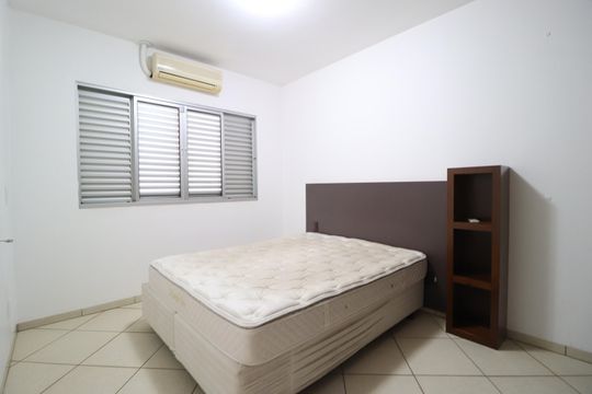 Quarto 2 - Suíte de casa para alugar com 4 quartos, 900m² em Jardim Karaíba, Uberlândia