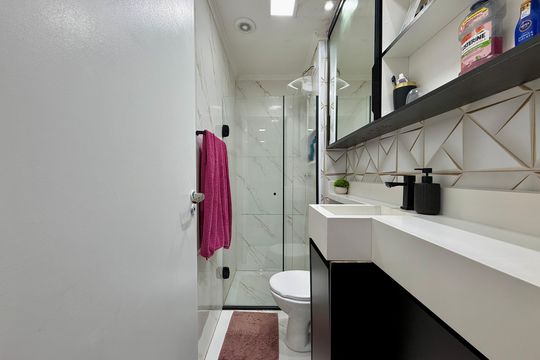 Banheiro  de apartamento à venda com 1 quarto, 35m² em Jardim Promissao, São Paulo