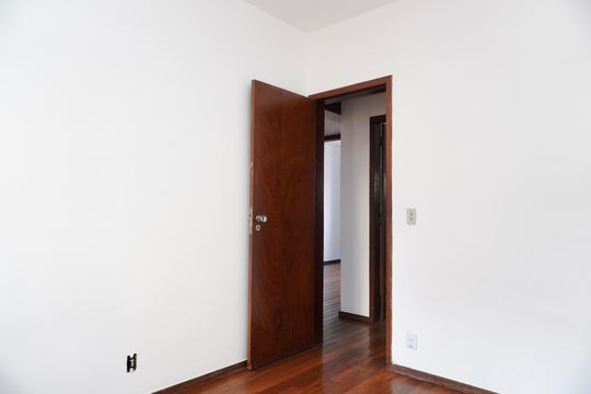 Apartamento à venda com 4 quartos, 145m² em Serra, Belo Horizonte