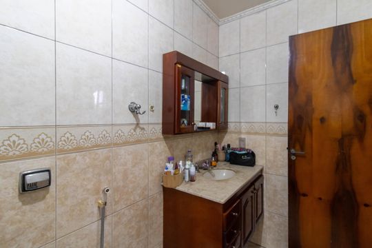 Suít de casa à venda com 4 quartos, 198m² em Vila Galvão, Guarulhos