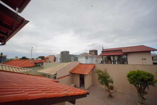 Vista do Quarto 3 de casa para alugar com 3 quartos, 130m² em Carianos, Florianópolis