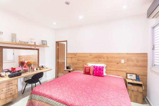 Suíte 1 de casa à venda com 4 quartos, 140m² em Vila Isabel, Rio de Janeiro