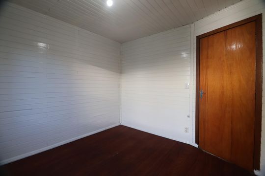Quarto 2 de casa para alugar com 2 quartos, 120m² em São José, Canoas
